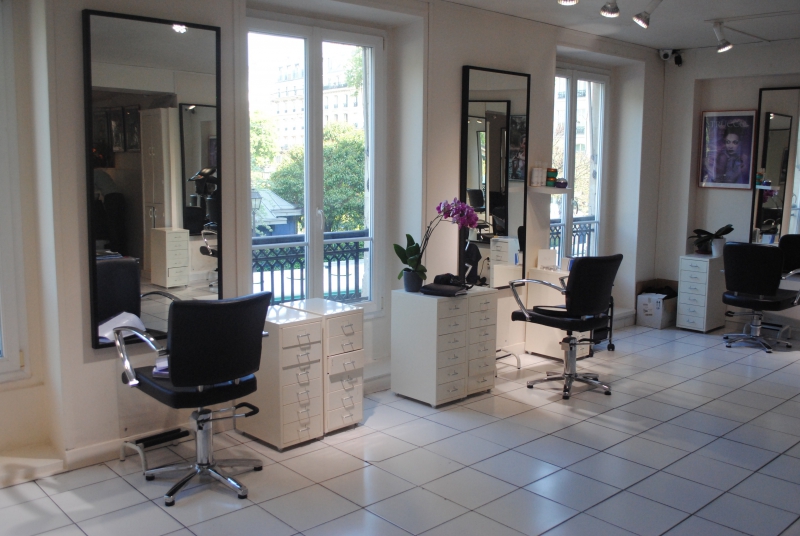 salon-coiffure-BELVEDERE-min_floor-home-office-property-living-room-room-781228-pxhere.com